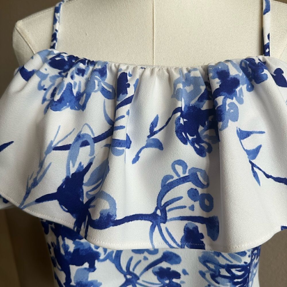 Lauren by Ralph Lauren Size 2 White Dress w/Blue Flowers, off Shoulder Sleeves - Picture 3 of 9